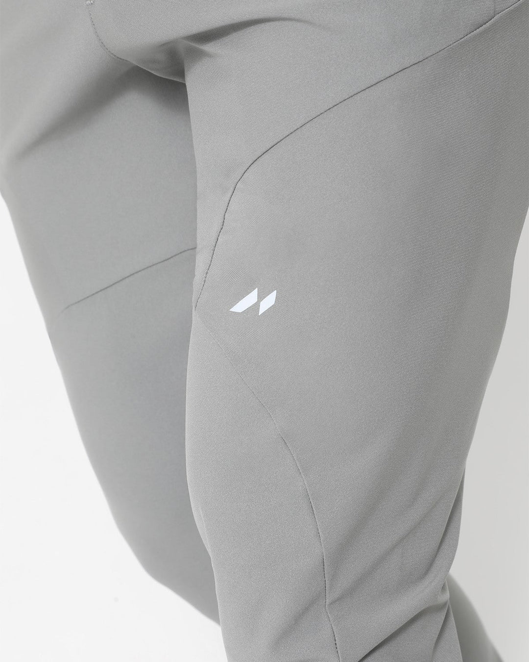 Men's Valenza travel-friendly jogger pants, quick-dry fabric for on-the-go comfort.