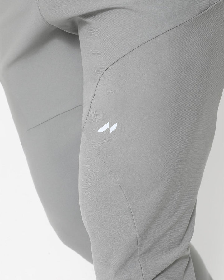 Men's Valenza travel-friendly jogger pants, quick-dry fabric for on-the-go comfort.