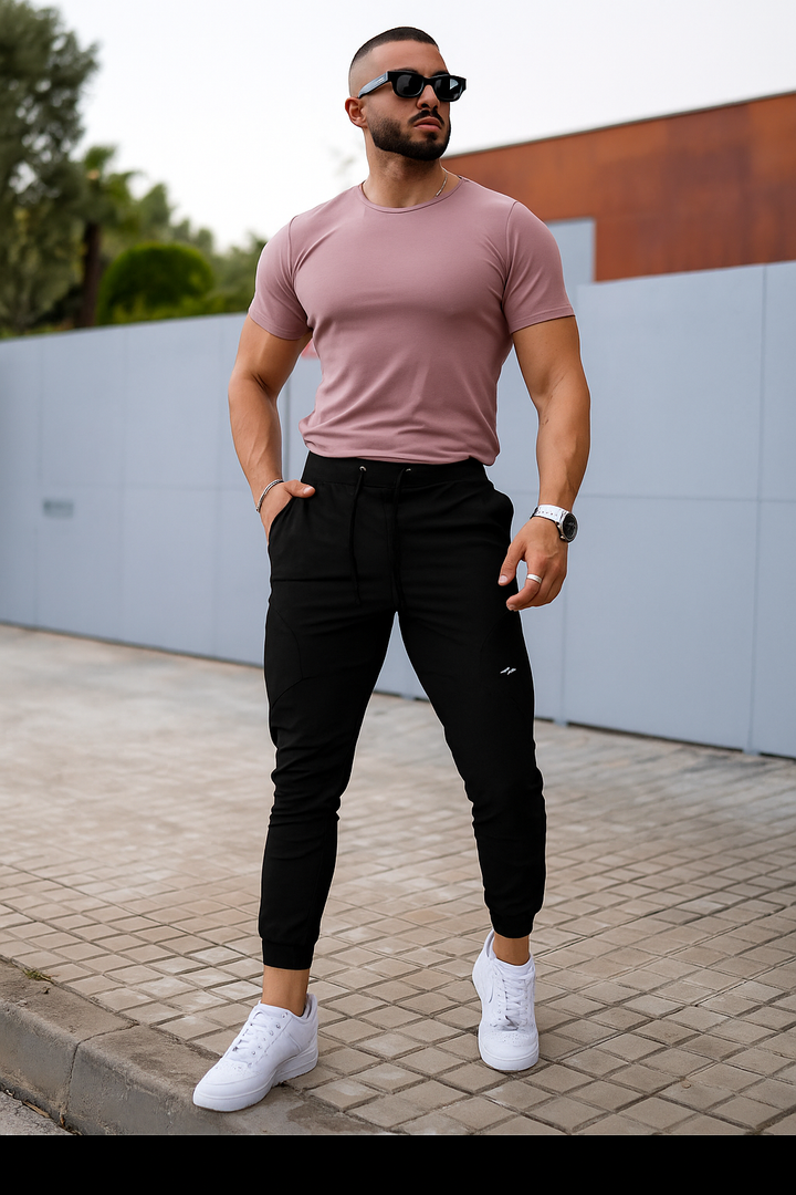 Men's Valenza quick-dry jogger pants, perfect for workouts, travel, and casual comfort.