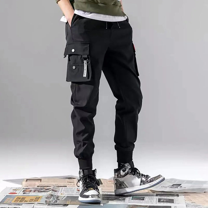 Fashionable men's cargo joggers, excellent for casual everyday wear, offering comfort and a modern look.