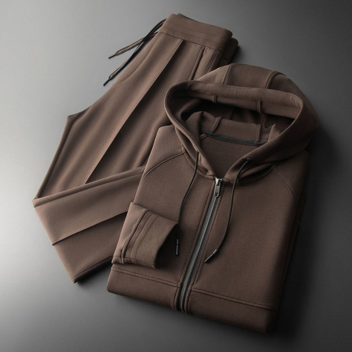 Comfortable men's Verona Elite loungewear set, a stylish two-piece for ultimate relaxation.
