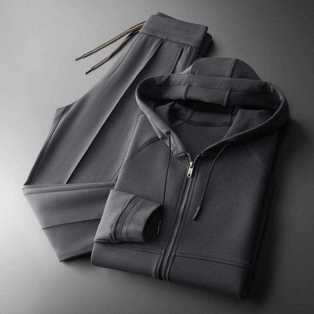 The full men's Verona Elite two-piece tracksuit set, combining athletic wear with casual style.
