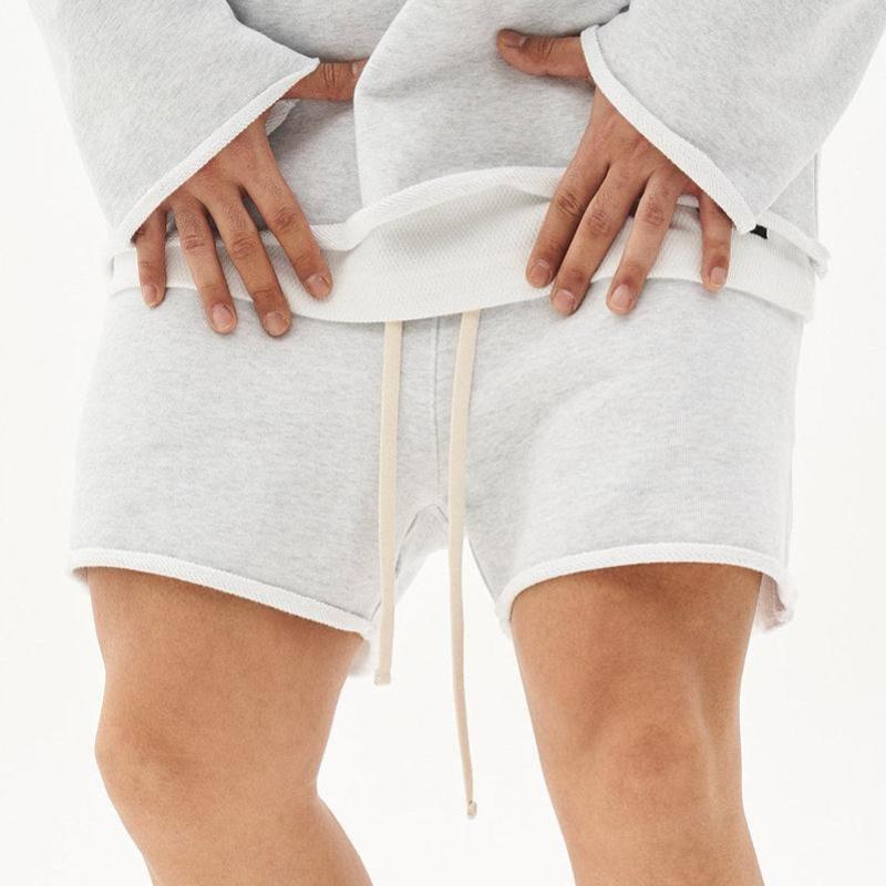 Durable men's performance shorts, essential for training, gym, and everyday versatility.