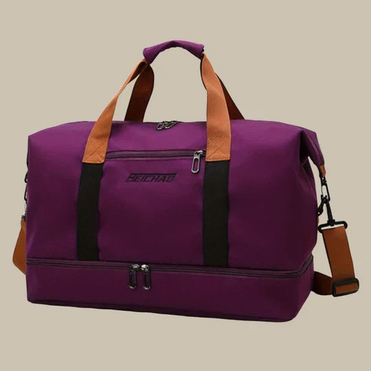 Durable men's athletic gym bag with a dedicated shoe compartment. Ideal for workouts & sports gear.