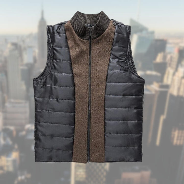 Functional 2-in-1 men's jacket with detachable vest, excellent for versatile multi-season outerwear & casual wear.