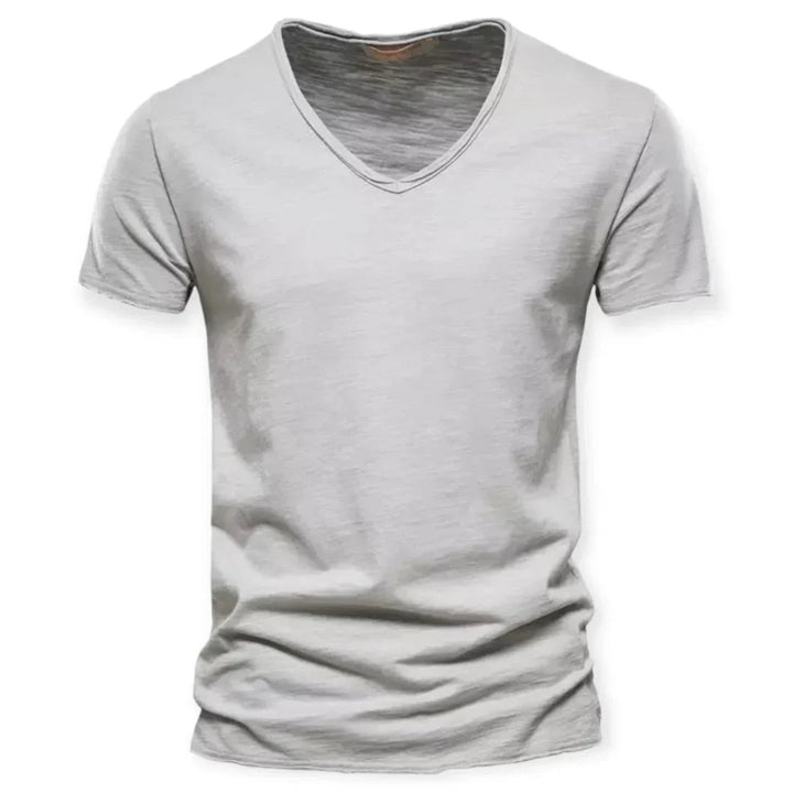 Breathable short-sleeve men's V-neck t-shirt, solid color, perfect for summer casual wear.