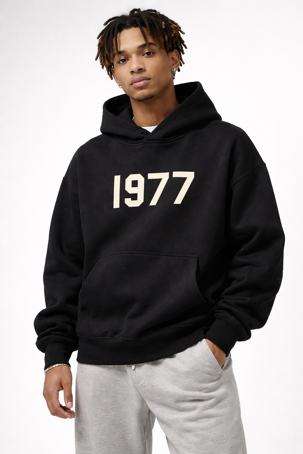 Men's vintage 1977 hoodie, "Chase" style. Raglan sleeves & comfortable pullover design for streetwear.
