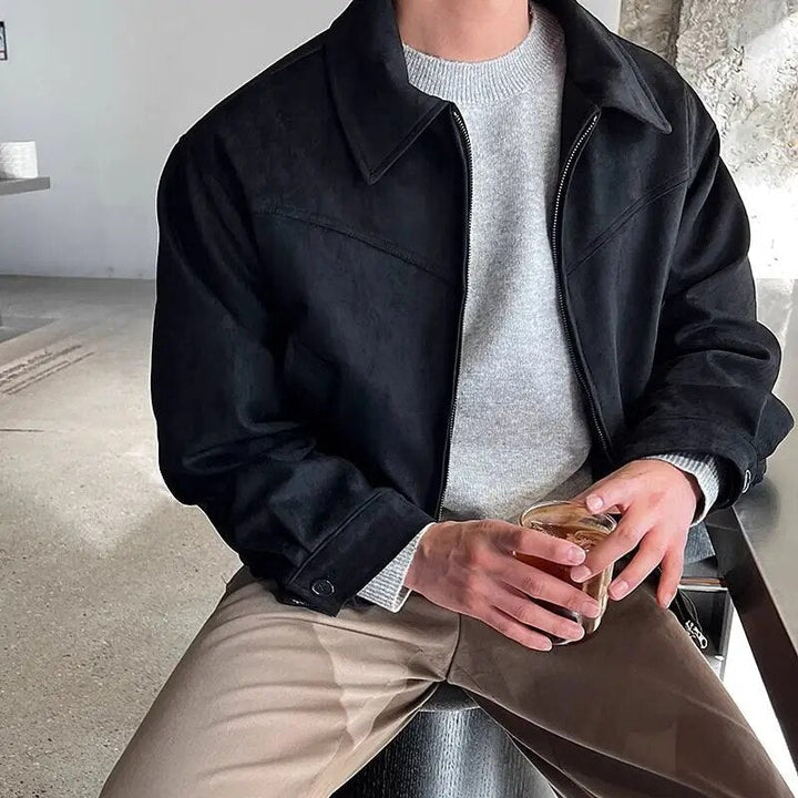 Versatile men's vintage casual zip jacket. A stylish everyday layer for spring and autumn mens fashion.