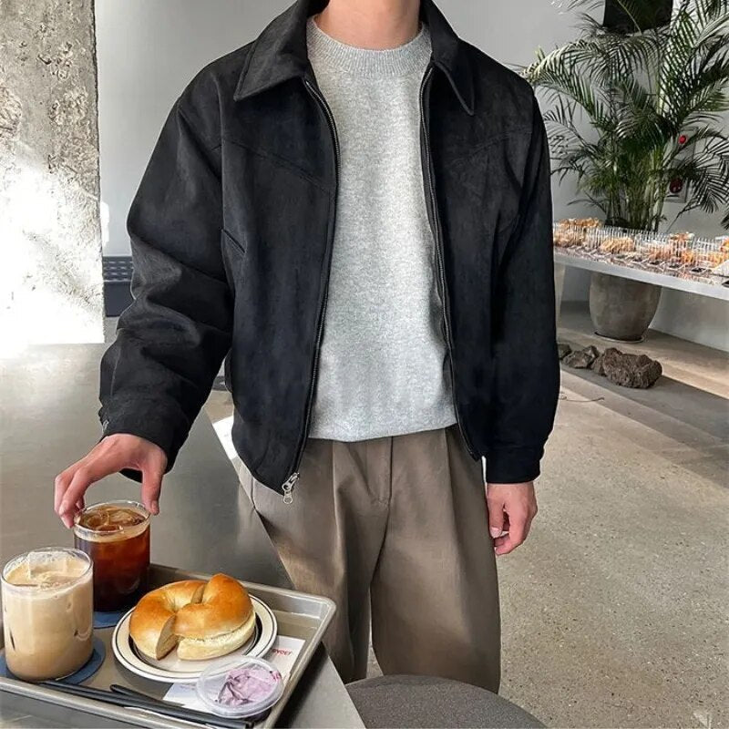 Men's vintage style casual zip jacket. Classic and stylish everyday outerwear for versatile fashion.