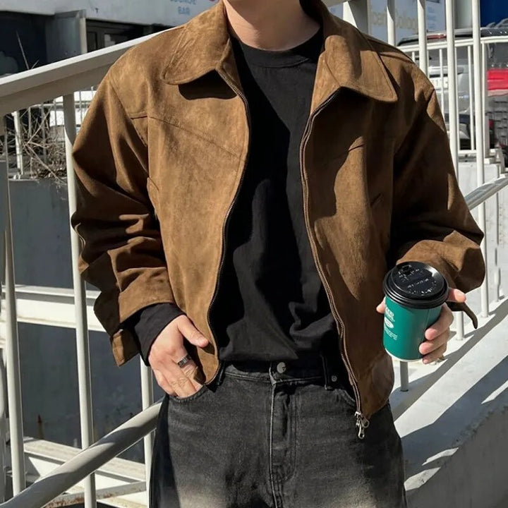 Fashionable men's vintage casual zip jacket, perfect for everyday layering in spring or autumn.
