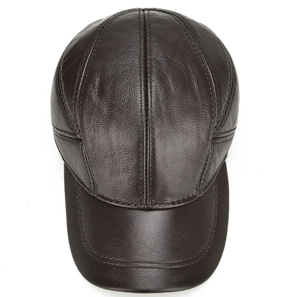 Outdoor men's vintage leather cap. Durable, adjustable genuine leather hat, perfect for classic style & comfort.