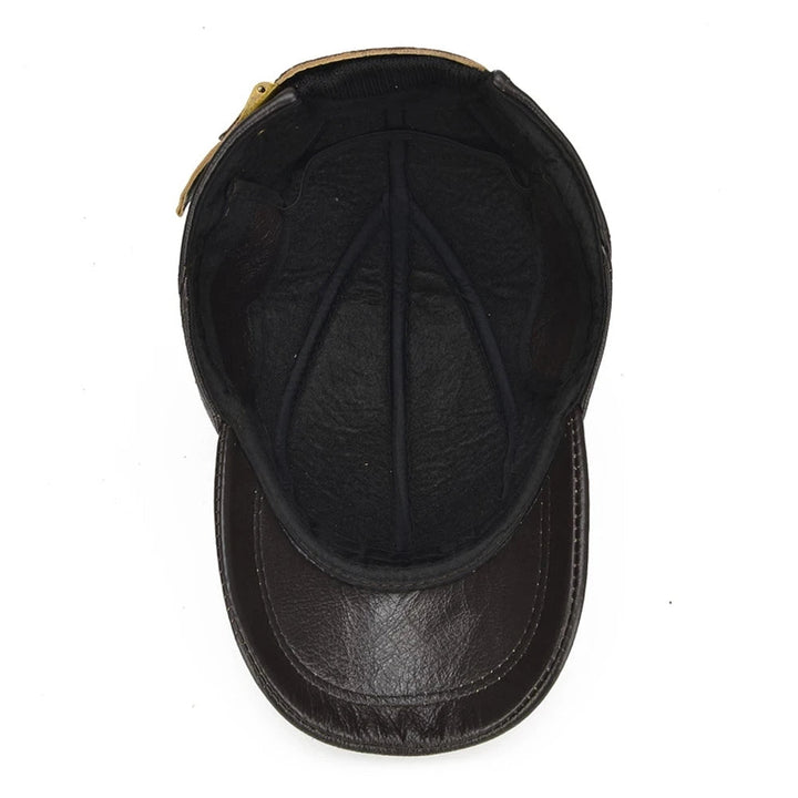 Stylish men's vintage leather cap, a durable & adjustable accessory. Genuine leather for a classic look.