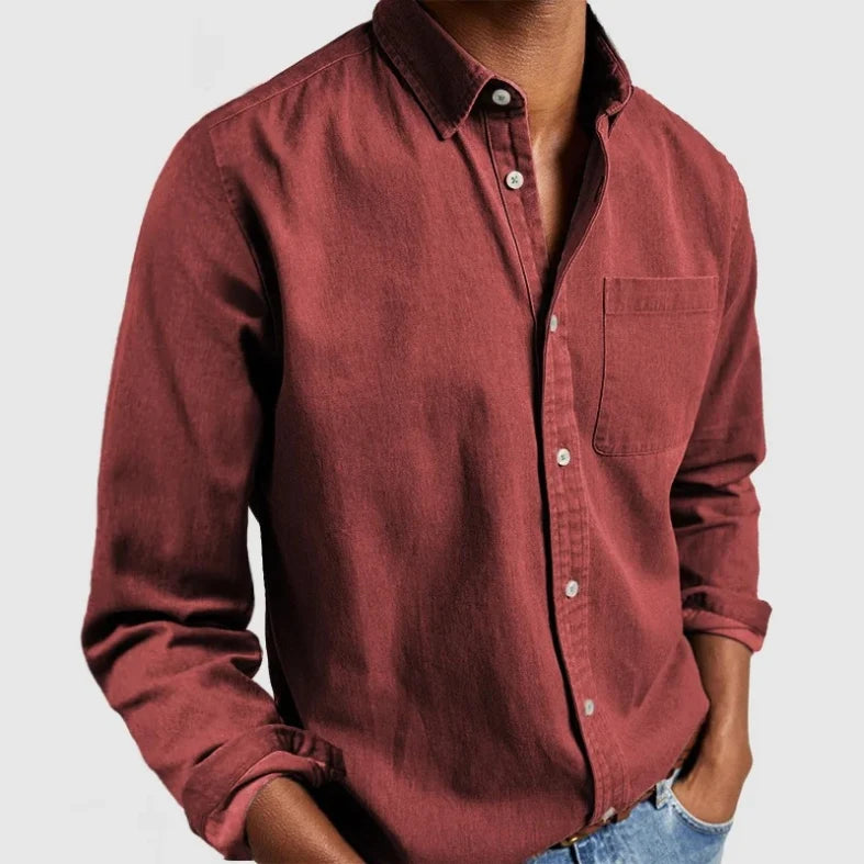Classic men's long sleeve button shirt, vintage style, relaxed fit, an essential for everyday casual fashion.