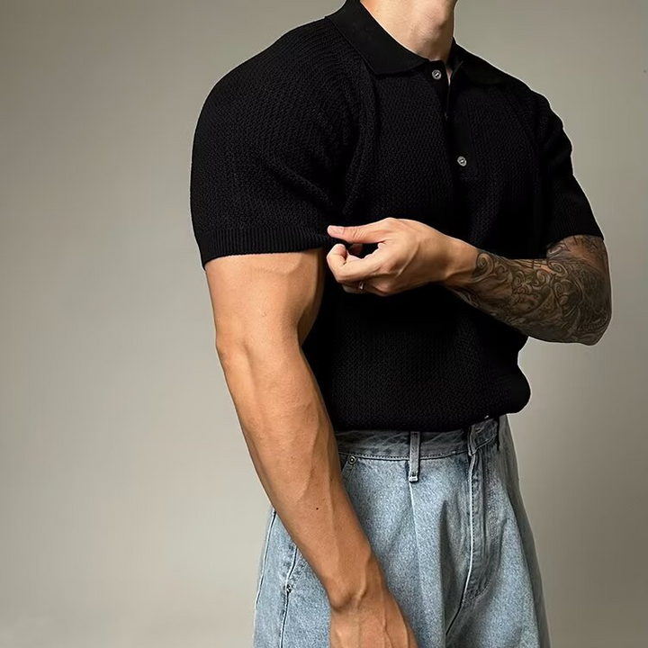 Elegant men's waffle texture polo shirt. Short sleeve, button placket. Ideal for versatile dressing.