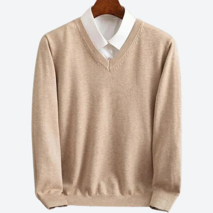 Stylish men's warm cashmere pullover sweater. Elegant long-sleeve knit top, a cozy and fashionable choice for winter.