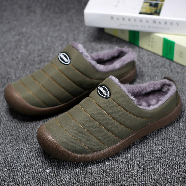 Men's warm lined slippers, ultimate comfort for cold weather and cozy indoor footwear.