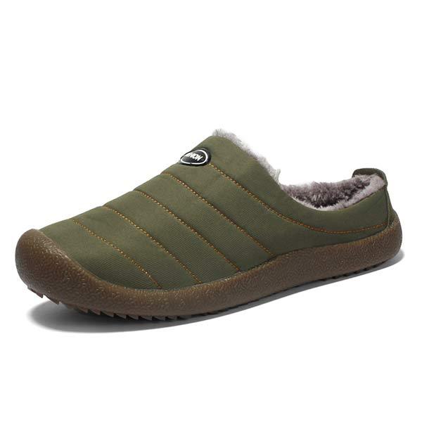 Slip-on men's comfort slippers, warm and lined for cozy winter mornings.