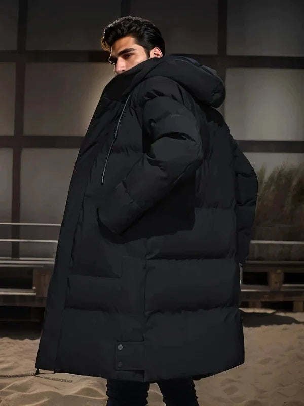 Men's warm padded long winter coat, insulated for cold weather. Stylish and functional outerwear.