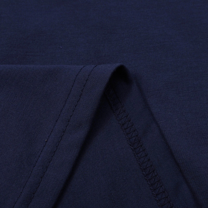Functional men's warm quarter-zip sweater. Essential casual knitwear, comfortable for versatile seasonal use.