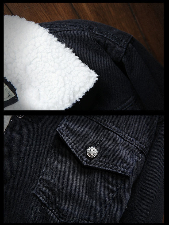 Blue men's retro denim jacket, fleece-lined and insulated, perfect for winter warmth and casual style.