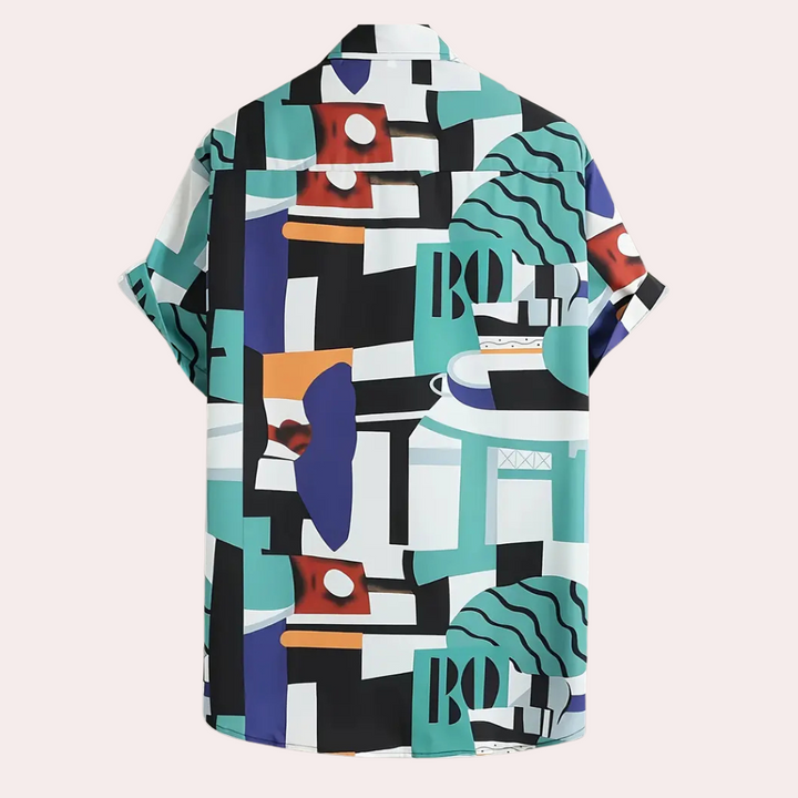 Comfortable men's Waruka casual shirt. Stylish long-sleeve button-down, perfect for everyday hip fashion.