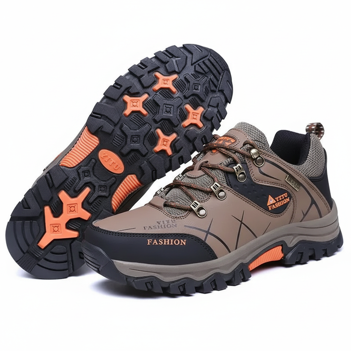 Casual insulated men's sneakers, dark grey, providing warmth and comfort in winter.