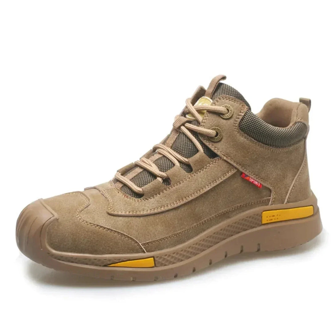 Men's waterproof work boots for industrial use, offering lightweight protection and durability in all weather.