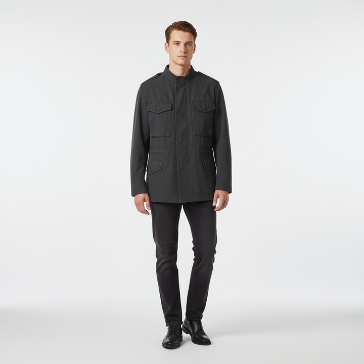 Men's casual winter coat, weather-resistant with practical design