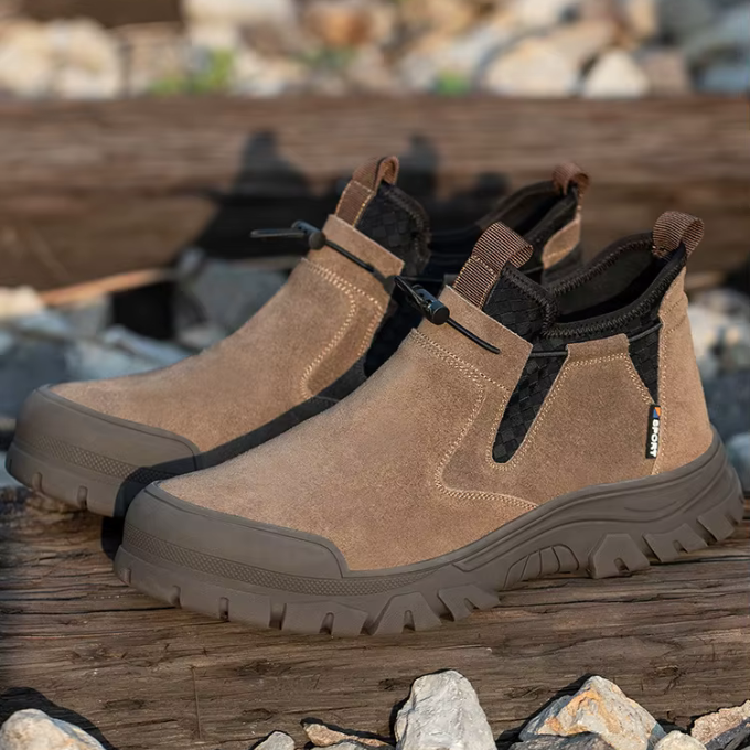 West Ridge men's premium steel-toe slip-on work boots, robust & reliable safety footwear.