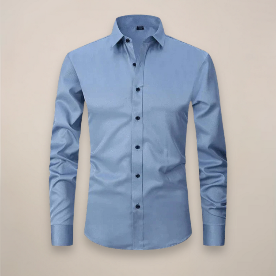 Versatile men's blue wrinkle-free long sleeve shirt, perfect for everyday and business wear.