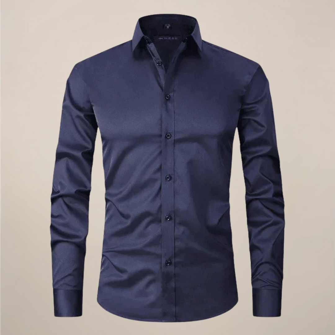 Classic grey men's long sleeve shirt, wrinkle-free design for comfort and stylish fashion.