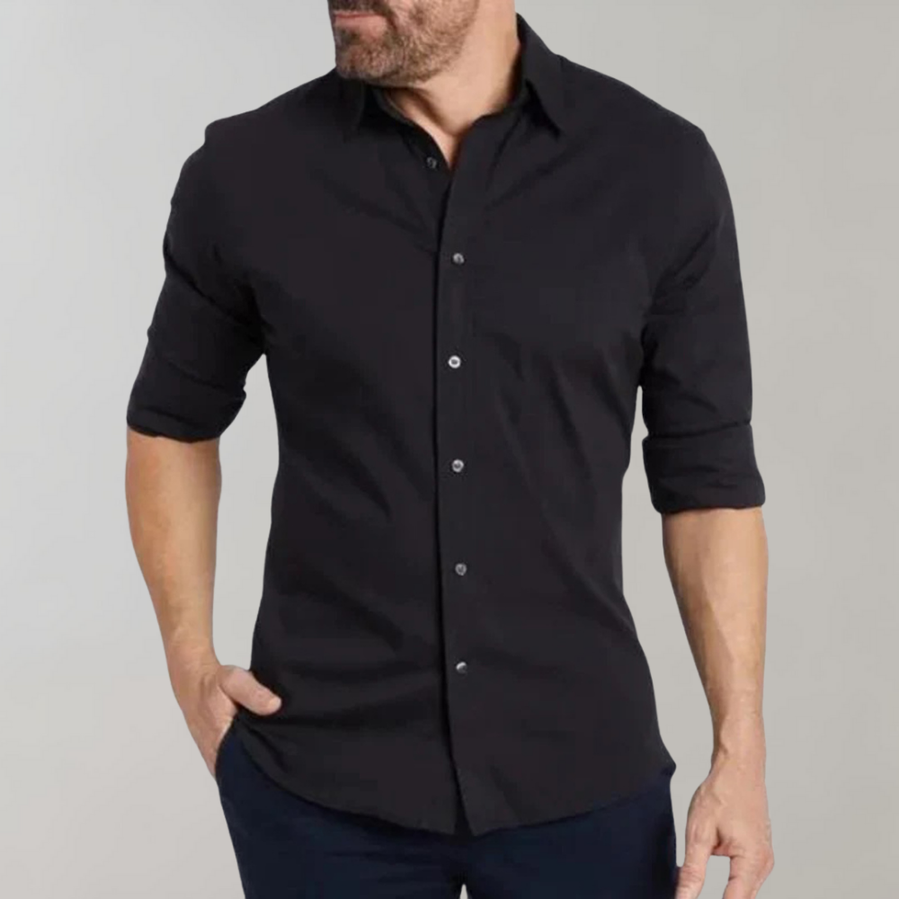 Wrinkle-free men's casual shirt, a versatile long sleeve option for everyday wear.