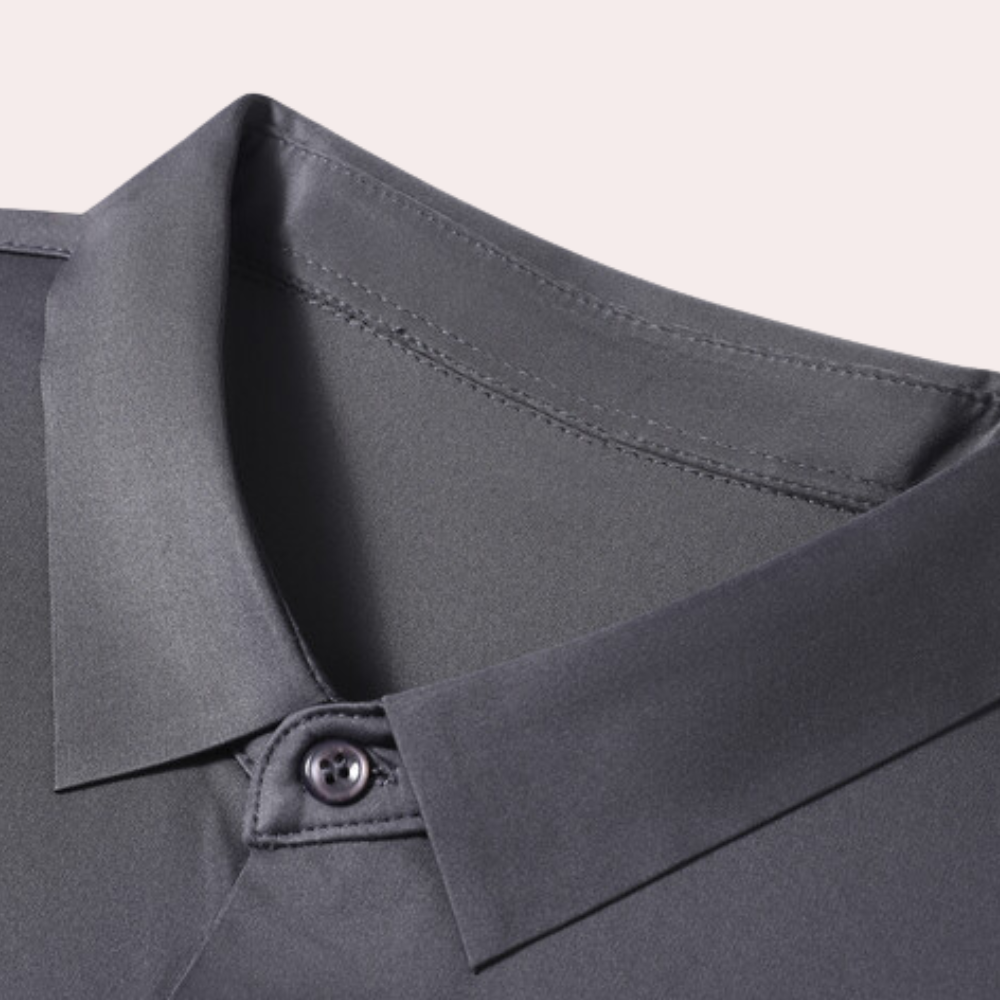 Professional men's easy-care dress shirt, wrinkle-free and long-sleeve, a perfect blend of style and comfort.