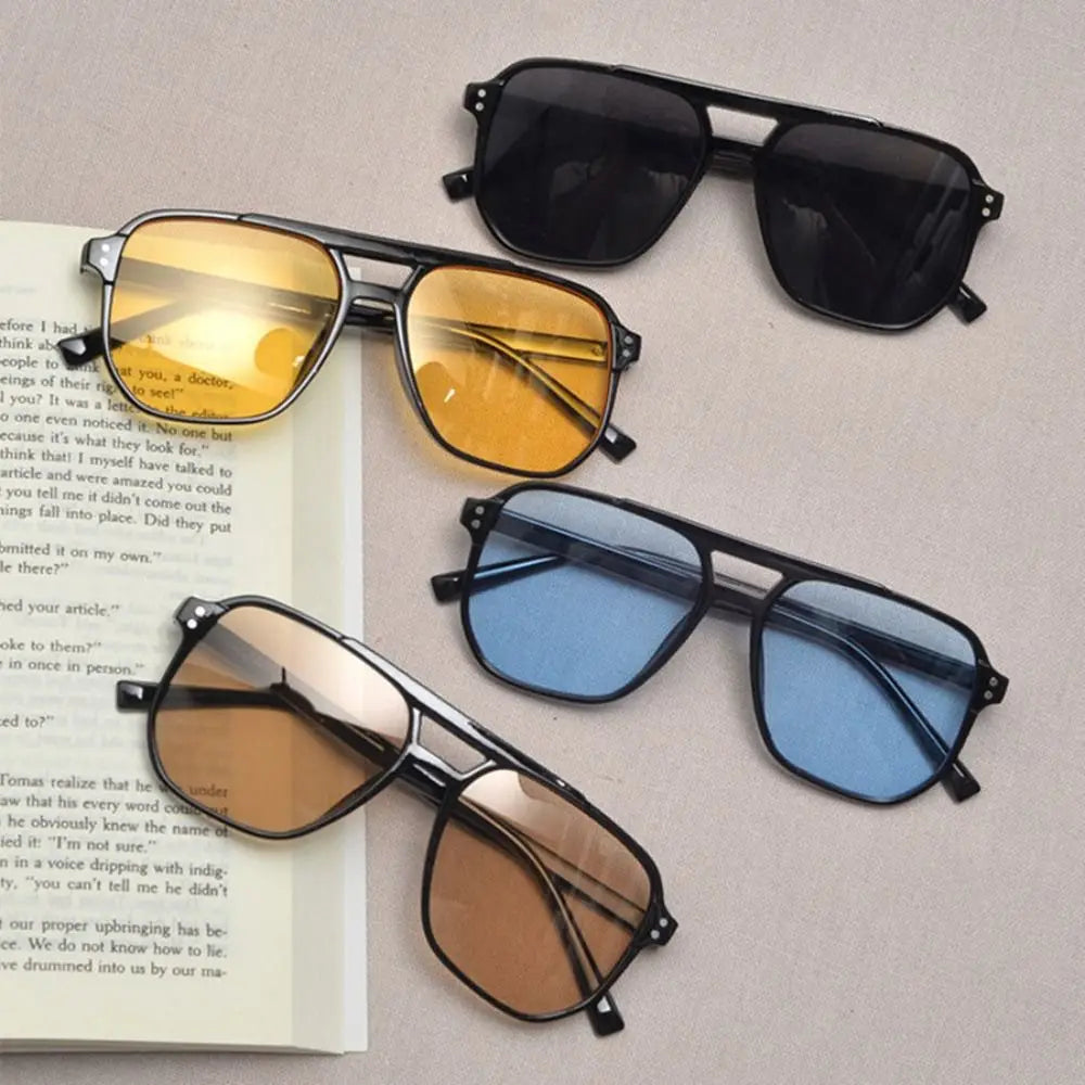 Modern Zenith Aura UV400 men's shades, a timeless accessory ensuring excellent UV eye protection outdoors.