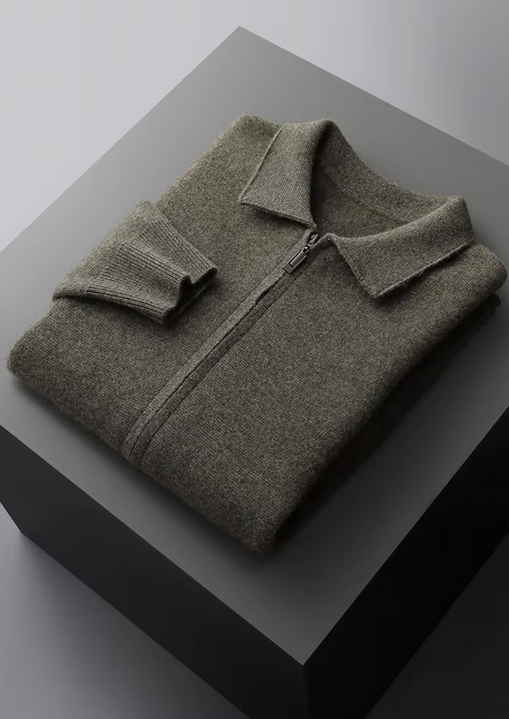 Men's zip-up sweater cardigan. Easy wear, perfect for smart casual and business casual layering.