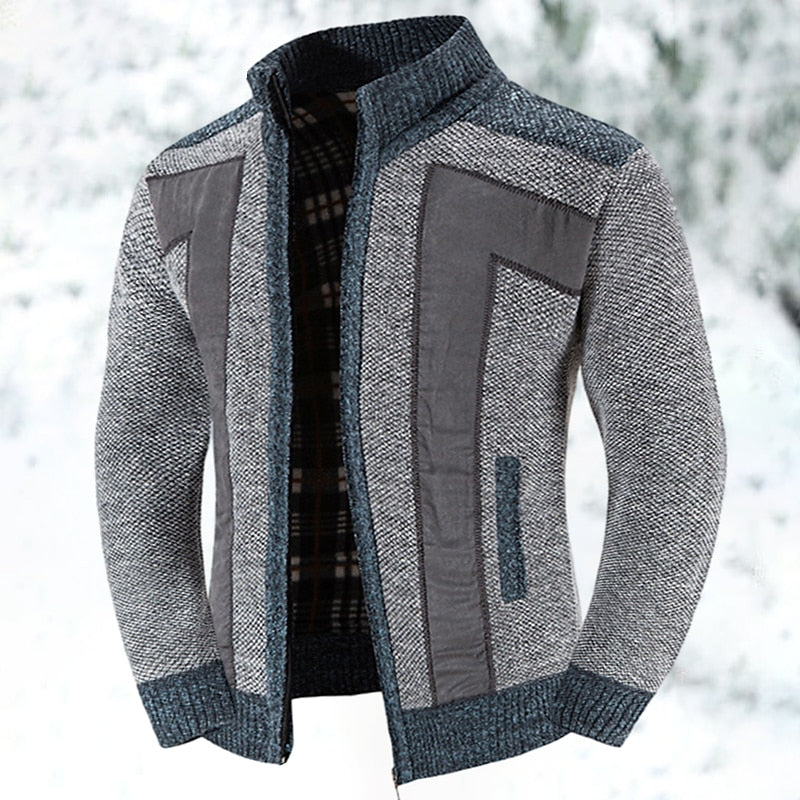 Warm men's zip vest & long-sleeve jumper for a stylish, cozy layered ensemble. Perfect for outerwear.