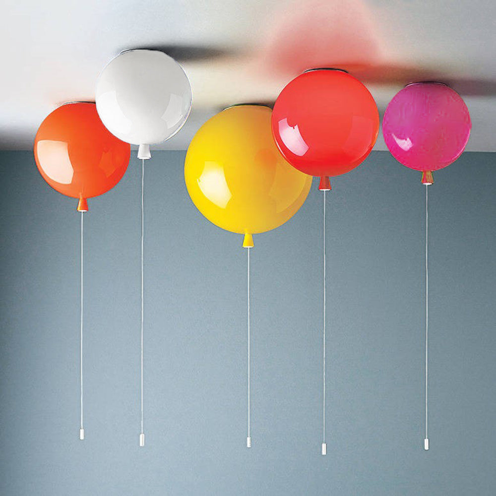 Playful modern LED ceiling light, shaped like a balloon, ideal for a child's bedroom or nursery.