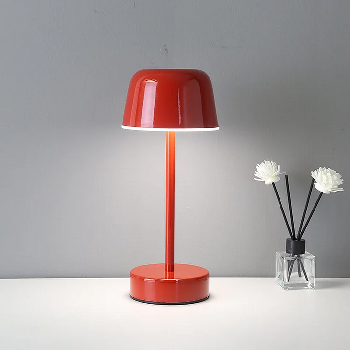 Portable LumoPulse LED table lamp, dimmable and wireless, a perfect blend of style and functionality