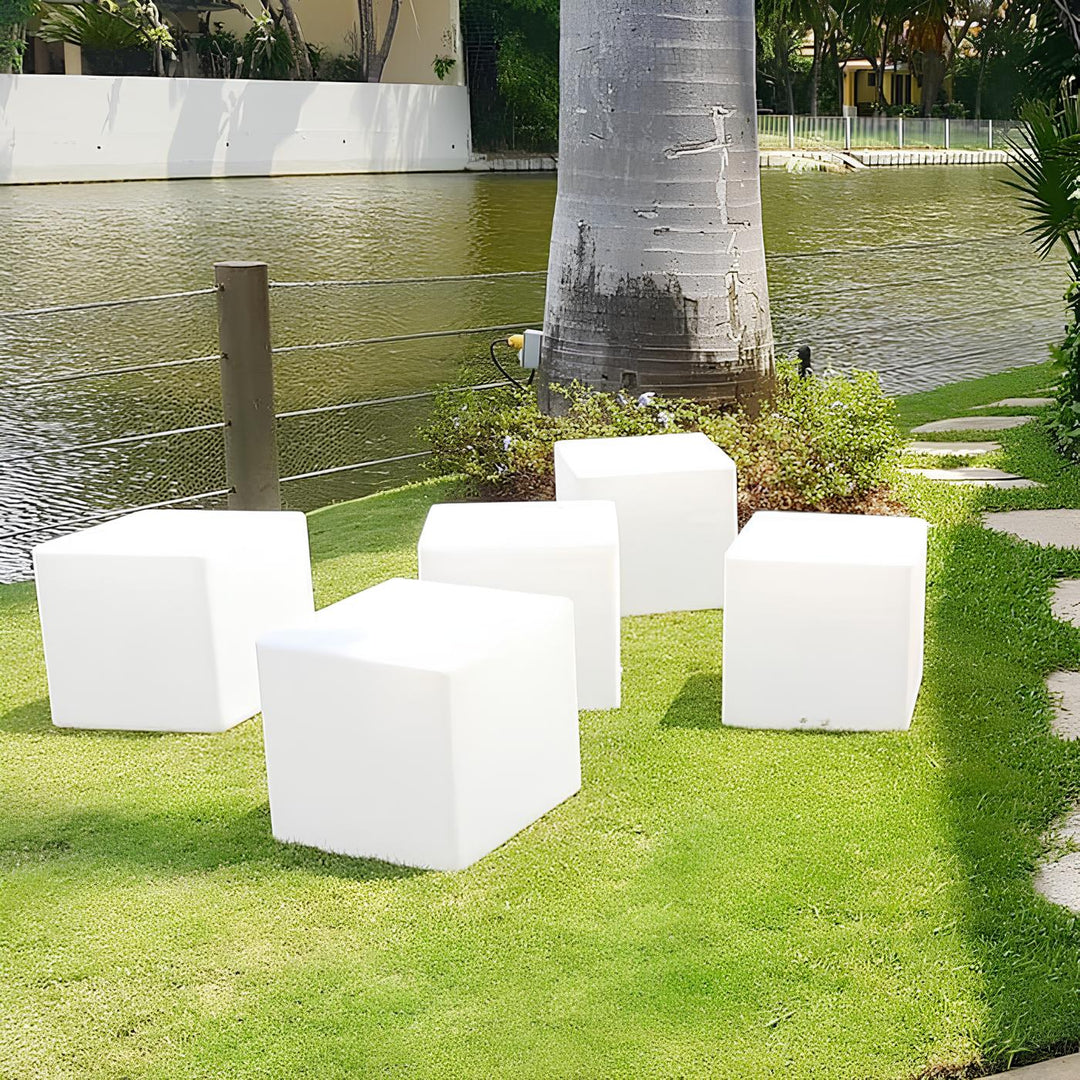 Rechargeable LumaCube, 16-color garden lamp, sleek cube design