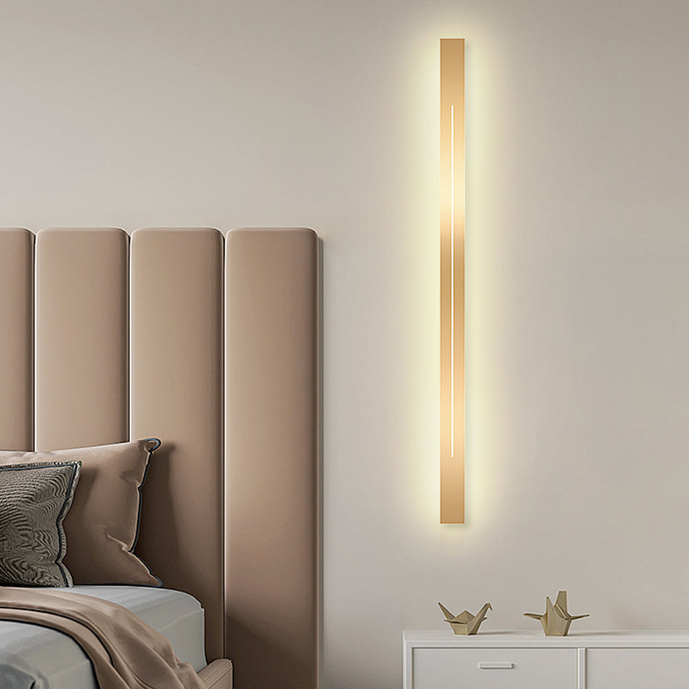 Energy-saving LED wall lamp, modern design for sophisticated indoor lighting in any room.
