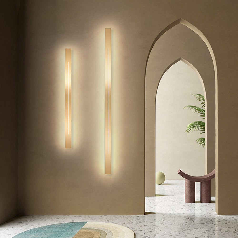Sleek gold LED wall lamp, perfect modern lighting for bedroom & home decor. Energy efficient.