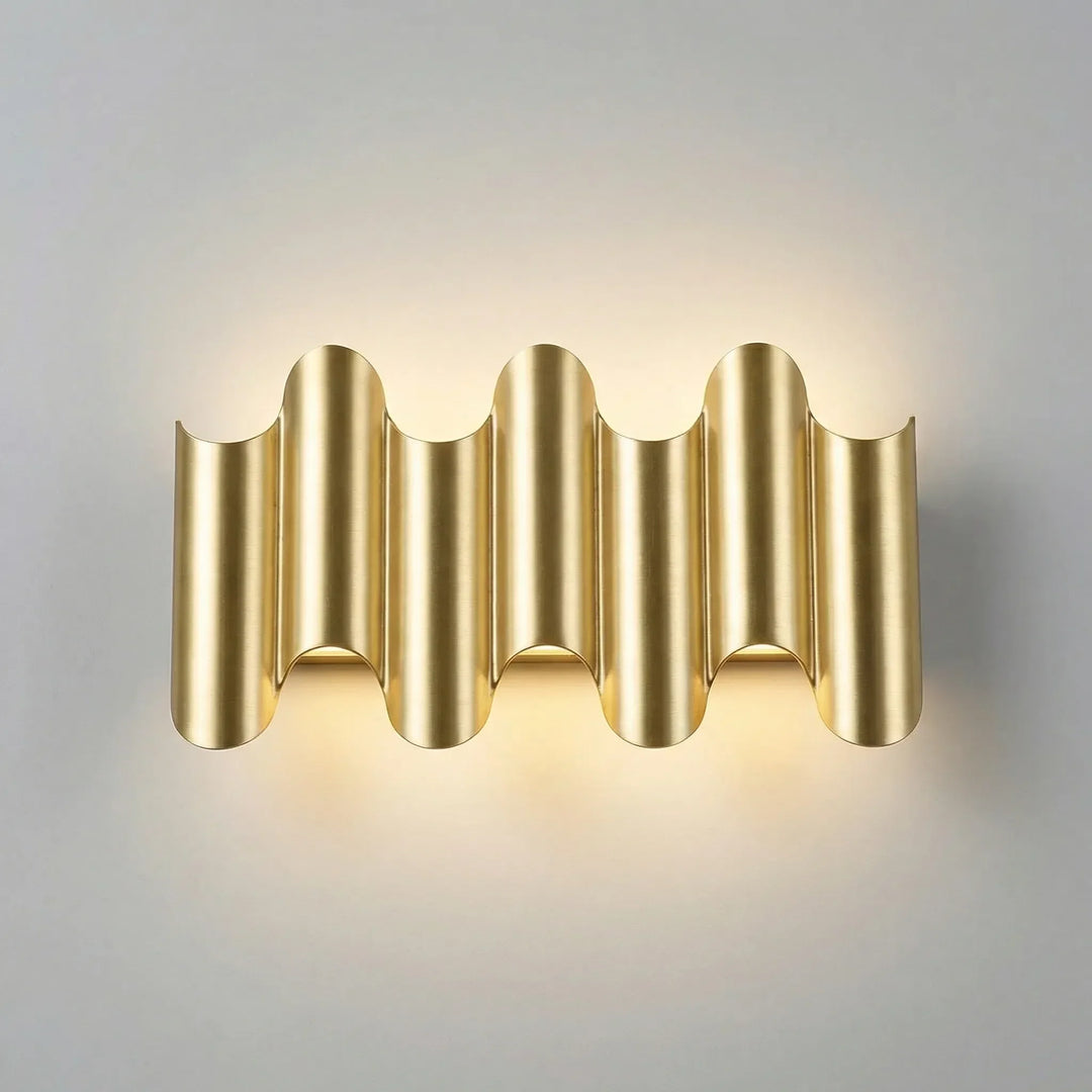 Rayvante contemporary LED wall sconce, durable metal construction, offering efficient and elegant homelighting.