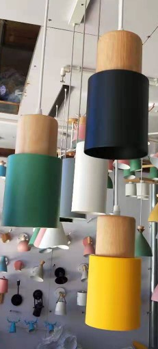 Versatile modern minimalist LED cylinder pendant lamp, suitable for various interior styles.