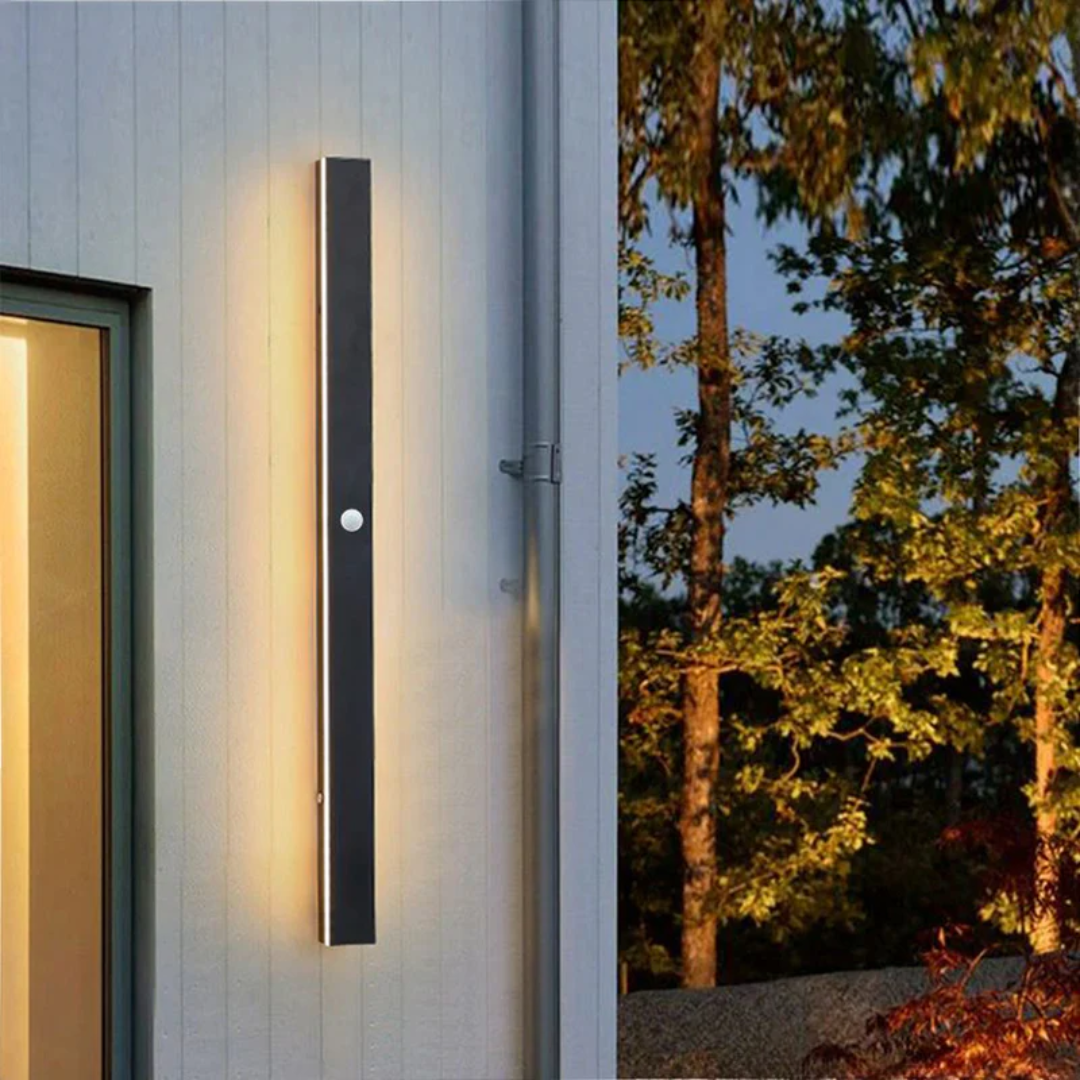 Modern outdoor LED wall lamp for home & garden. Energy-efficient linear design light fixture.