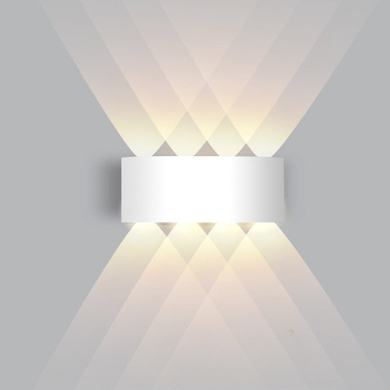 Durable exterior LED wall lamp, weatherproof and modern for reliable outdoor lighting.