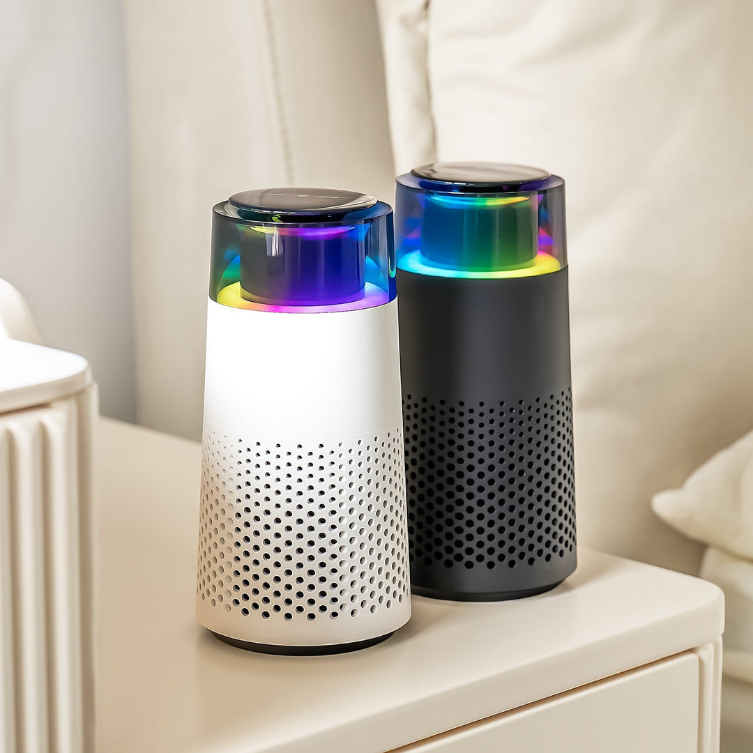 Modern PetFresh pet odor eliminator & humidifier for a clean, fresh, pet-friendly home.