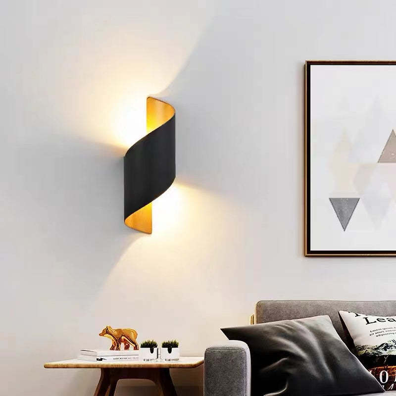 Contemporary spiral LED wall sconce, TwistLight, adds unique light and shadow.