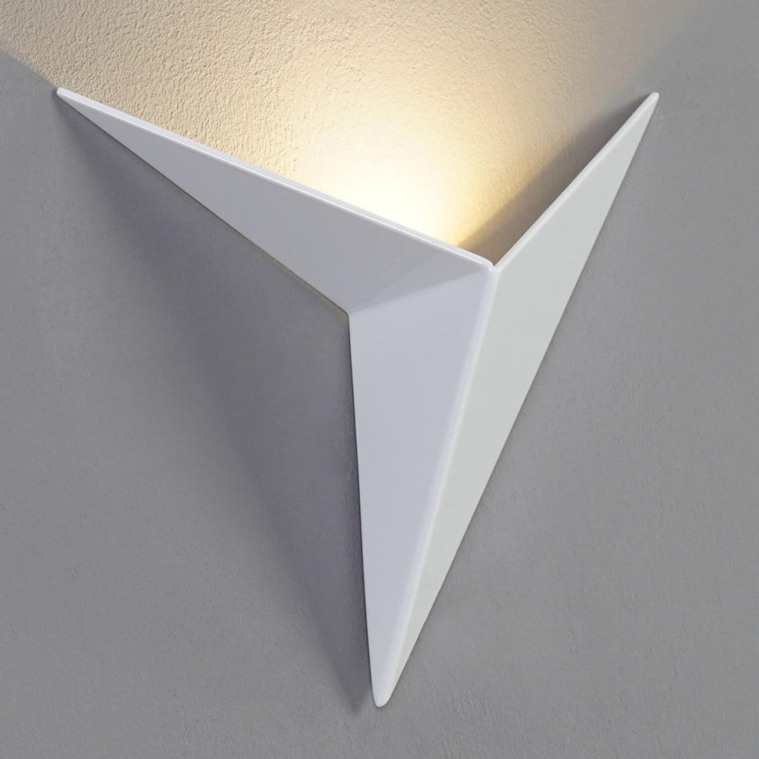 Energy-saving LED triangular wall light, ideal for modern indoor spaces