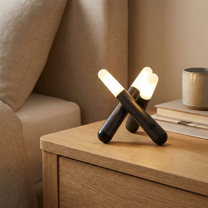 Modern Trivela adjustable three-head LED table lamp, rechargeable and cordless, for ambient lighting