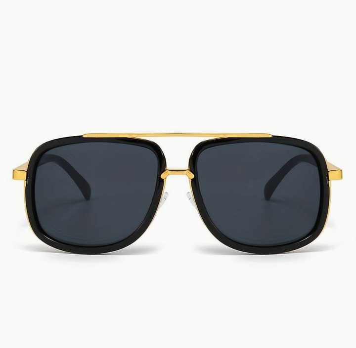 Unisex sunglasses offering full UV400 protection, fashion accessory